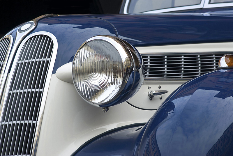 5 Ways to Maintain Your Classic Car's Value