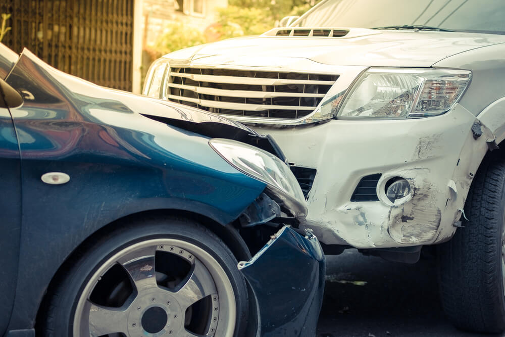 how-to-decide-between-comprehensive-and-collision-insurance